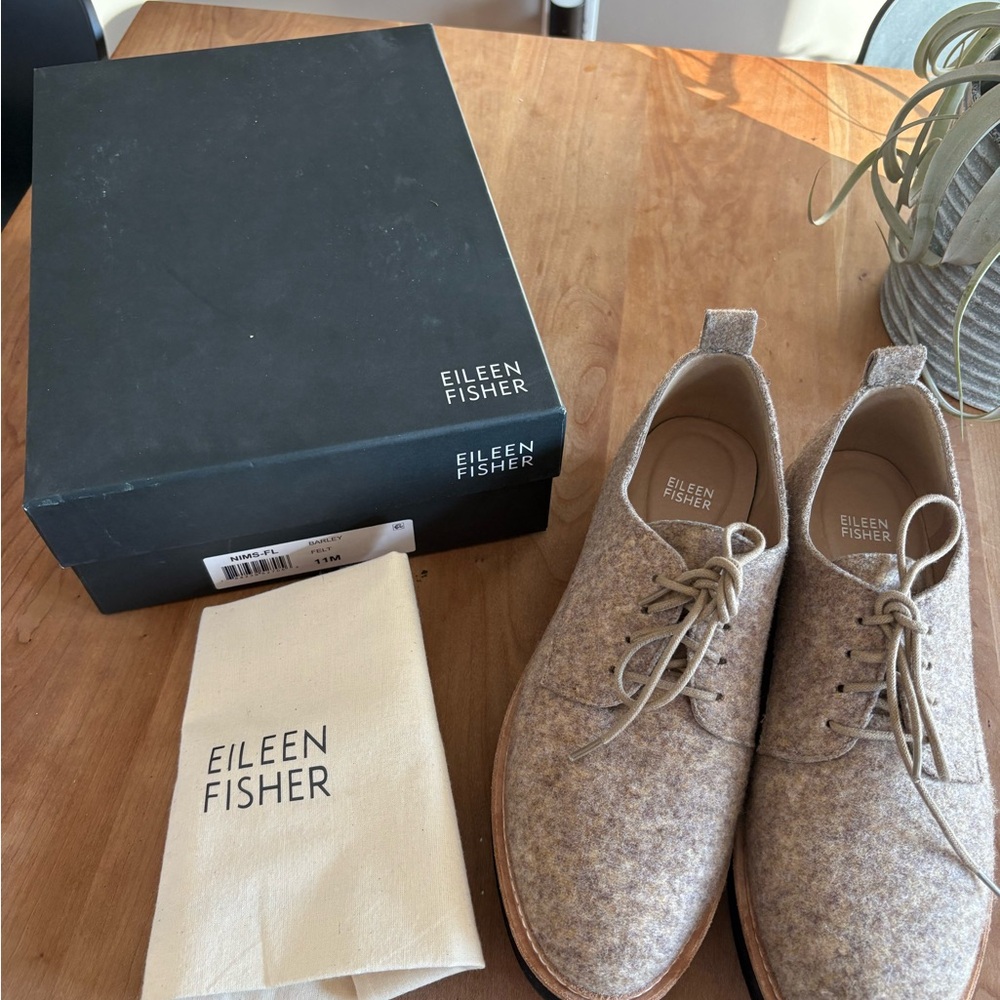 Eileen Fisher NIMS Felt Oatmeal Oxfords W11 • LIKE NIB • new dust bag included - Picture 15 of 17